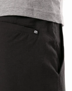 TravisMathew Men's Beck Shorts 14 TravisMathew Men's Beck Shorts -Hot Sale Golf Shop beck blk 81419.1652813986